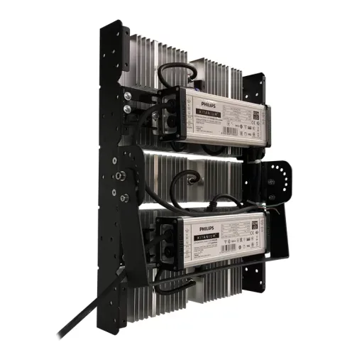 Đèn pha sân bóng đá 250W - P03 - Ảnh 3