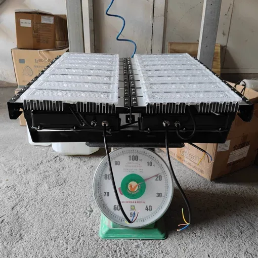 Đèn pha sân bóng đá 800W - P03 - Ảnh 8